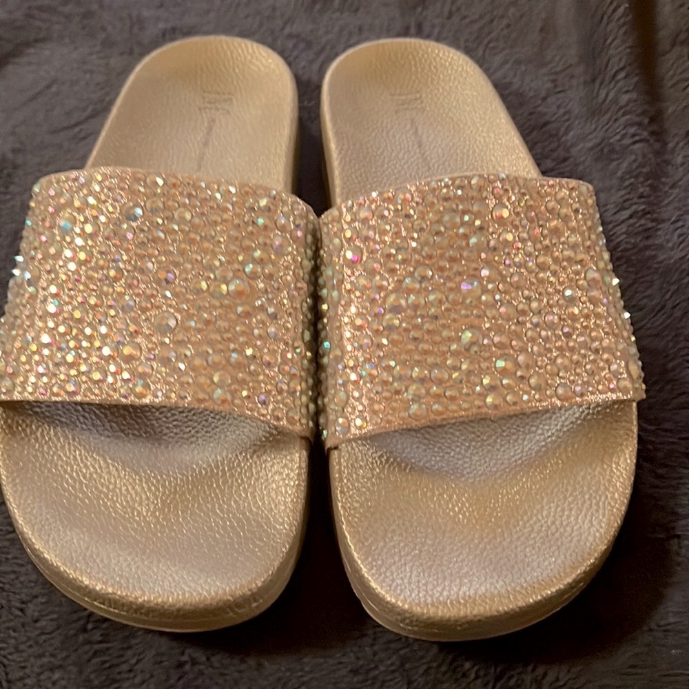 INC flip Flop. Size 7